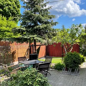 Apartament Apartament1 Tri-city Oliwa Ogród, Prywatne Wejście, Gdańsk